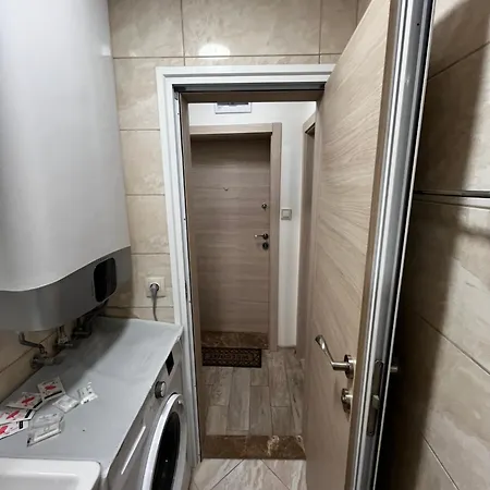 луксозен двустаен апартамент лермонтов 48 Appartement Burgas Stad